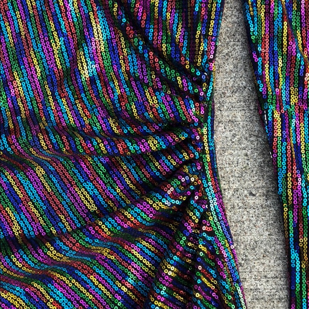 🍀BCBGMaxAzria 🍀Multi-Color Sequin Bodycon